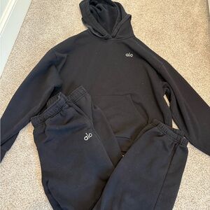 ALO Yoga Black Hoodie and Sweatpants Set